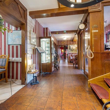 Landhotel Zur Schmiede Göhren-Lebbin Buitenkant foto