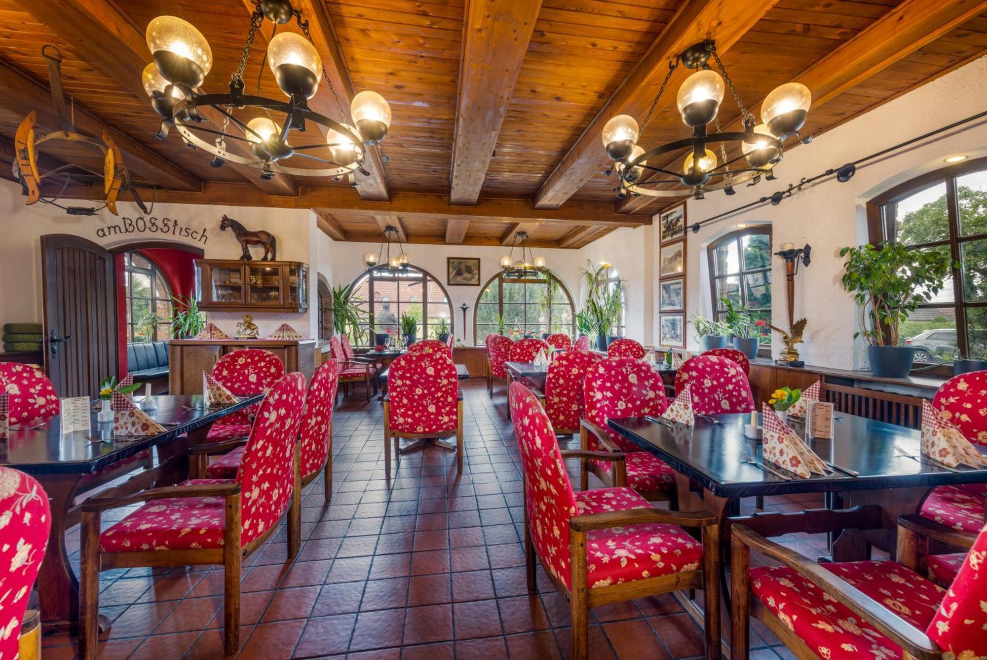 Landhotel Zur Schmiede Göhren-Lebbin Buitenkant foto